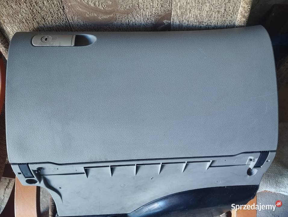 Schowek Audi A4B7 Szary podkarpackie Krosno