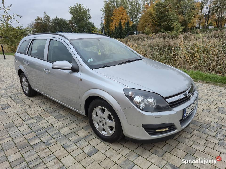 Opel Astra HBenzynaBez rdzySprawna Radomsko