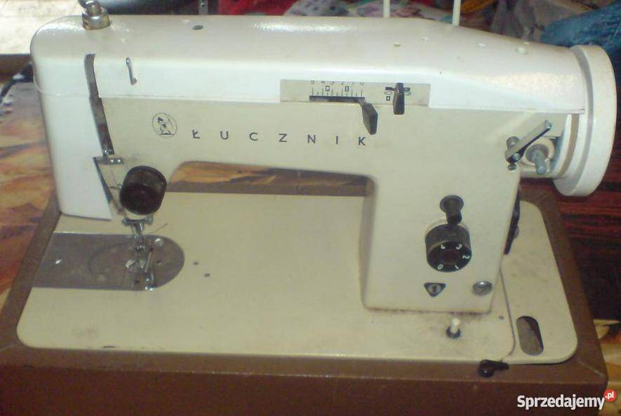 Maszyna do szycia Łucznik w złomu Bytom