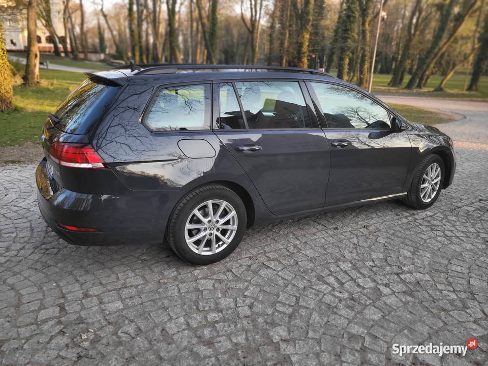Volkswagen Golf VII 10 tsi benzyna bezwypadkowy manualna