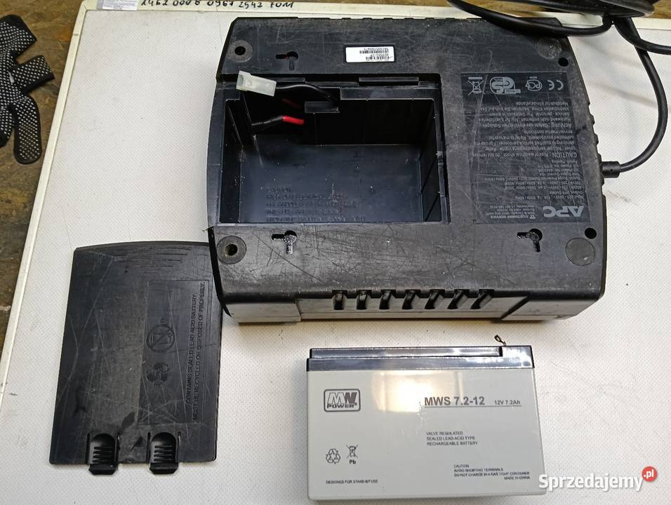 Zasilacz awaryjny UPS APC