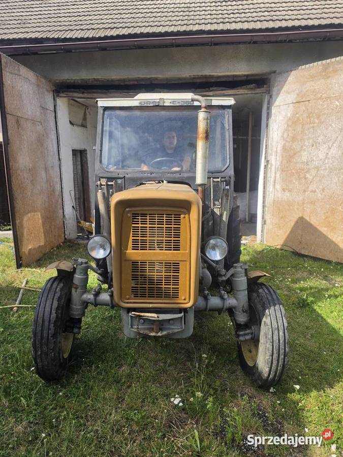 Ciągnik Ursus 360 z turem Mierzęcice
