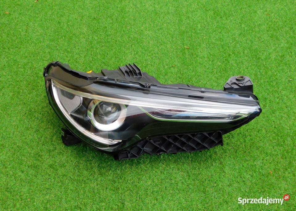 Reflektor prawy bixenon skrętny lampa przednia osobowe Tarnów