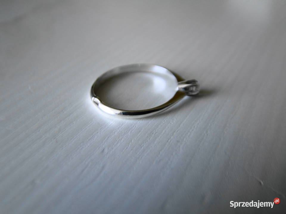 Subtelny pierścionek srebro 925 Warszawa sprzedam