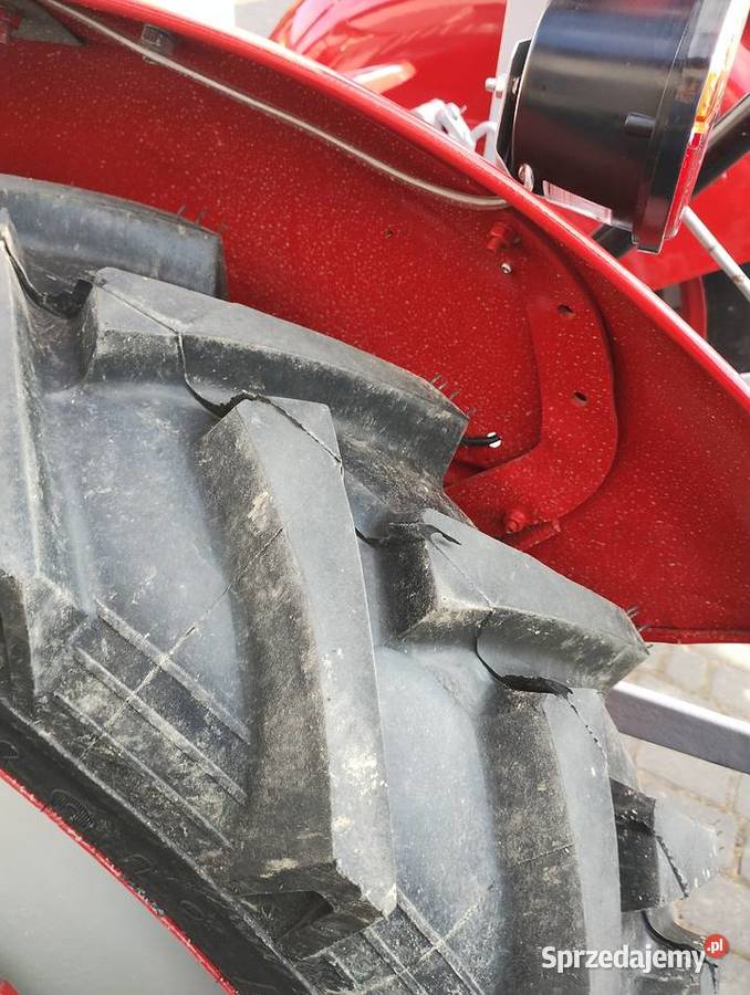 Traktor Massey Ferguson cackoZamiana kujawsko-pomorskie Chełmża