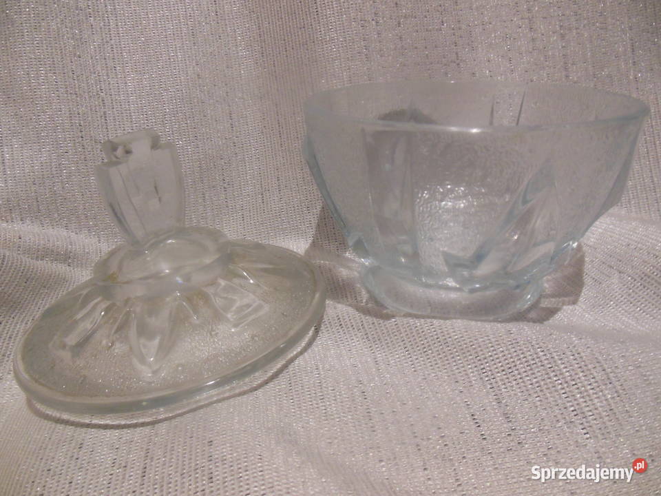 Cukiernica bomboniera szklana PRL Porcelana i szkło