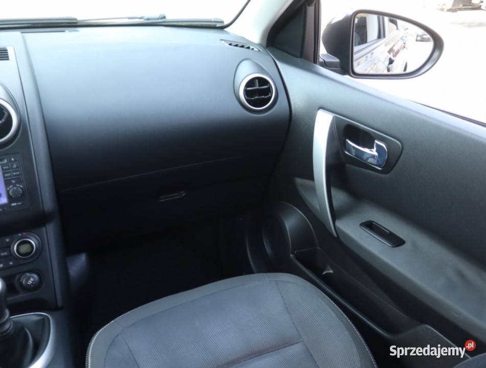 Nissan Qashqai2 15 dCi nieuszkodzony