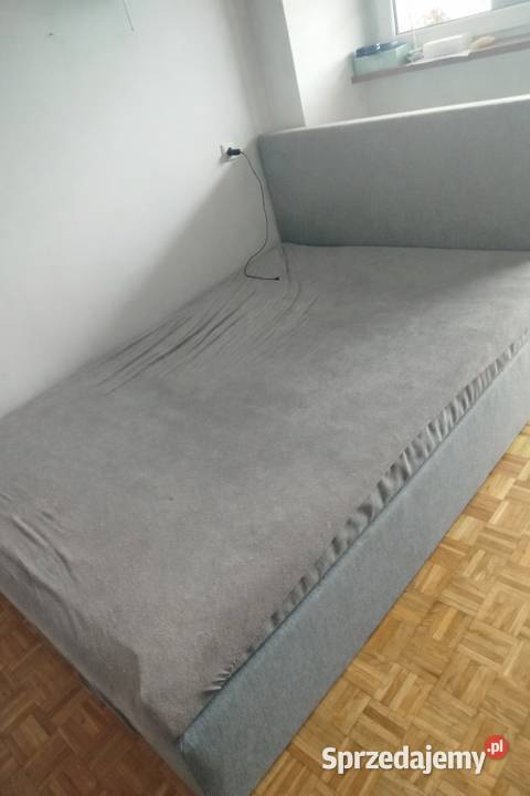 Sprzedam łóżko kontynentalne IKEA SVATSUM 140