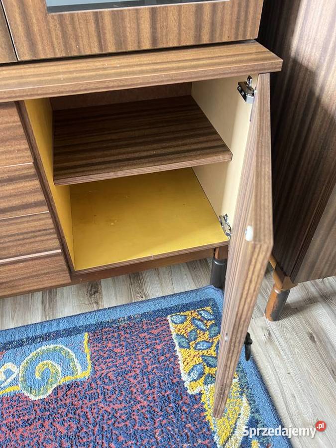 Kredens w stylu PRL śląskie Racibórz