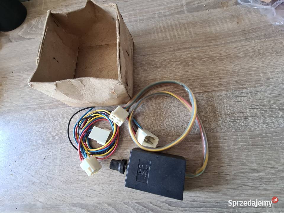 Regulator prędkości wycieraczek Fiat 126p 125p Piotrków Trybunalski