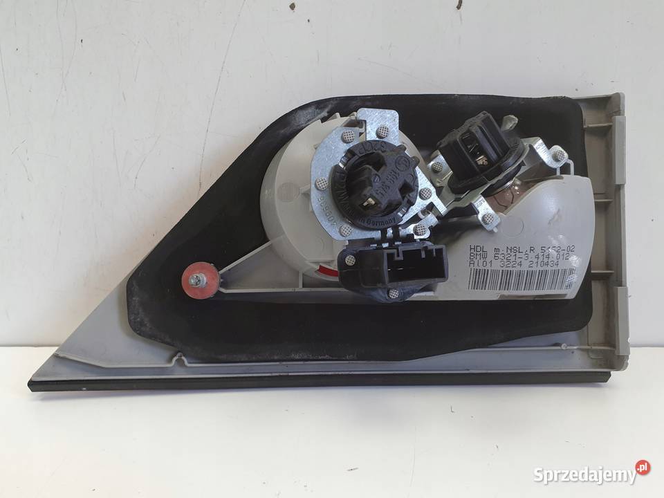 BMW X3 E83 0306r TYLNIA TYLNA LAMPA PRAWA prawy osobowe