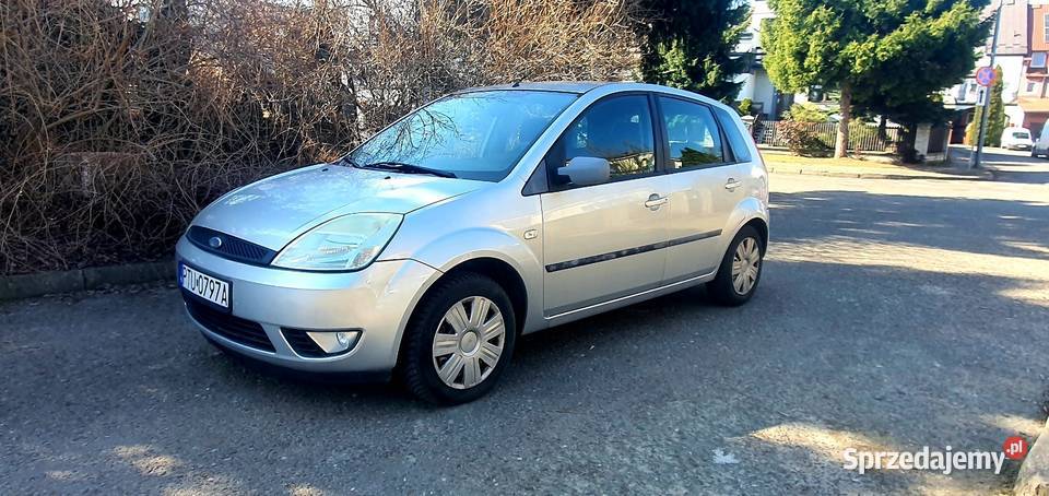 Ford Fiesta MK6 14 diesel 68 Klimatyzacja Turek sprzedam