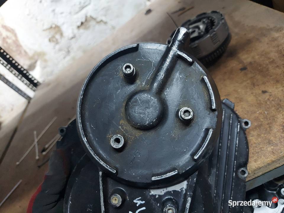 Kawasaki klf 300 pokrywa dekiel sprzęgła prawy Jelenia Góra