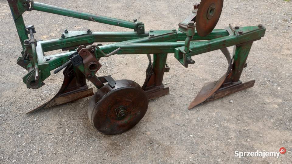 Pług 3 skibowy Grudziądz Słomniki