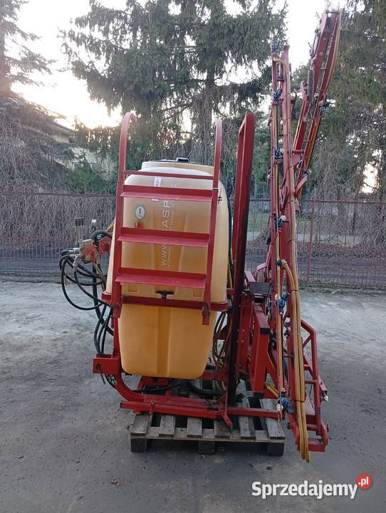 Opryskiwacz 1000l Zawieszane mazowieckie Błonie