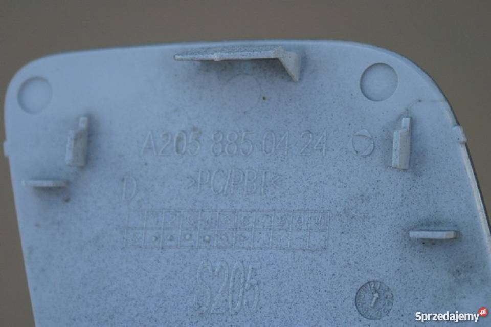 MERCEDES C KLASA W205 KOMBI ZAŚLEPKA HAKA TYŁ Karoseria Bieleń