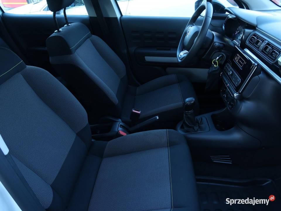 Citroen C3 12 PureTech radio sprzedam