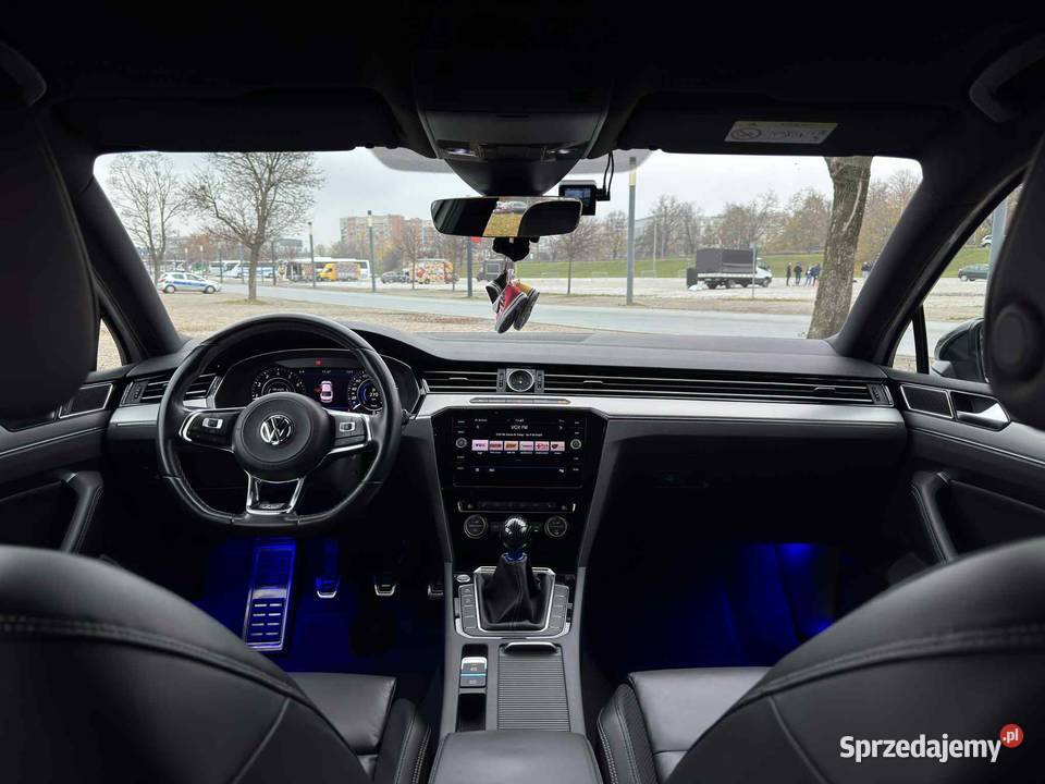 Volkswagen Passat 20182019 Rline 18TSI 180 Warszawa sprzedam