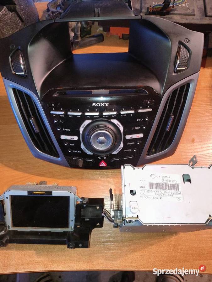 Radio komplet Sony wyświetlacz Ford Focus MK3 Części samochodowe Strzałków