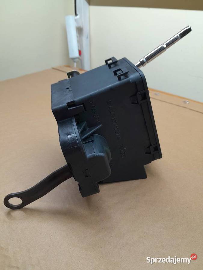 Wybierak biegów Mercedes W210 A1402670837