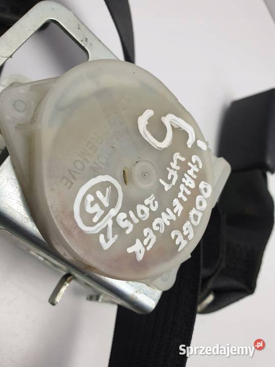 Dodge Challenger 15 TYLNY PAS BEZPIECZEŃSTWA Rudka