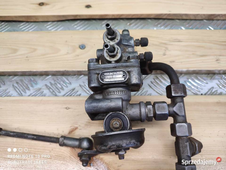 Zawór sterujący przyczepy Fendt WABCO 4700152030 Wilkowo
