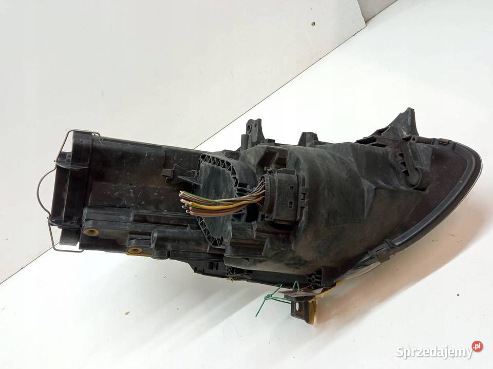 LAMPA PRZÓD PRAWA XENON 1T0941032D VW Volkswagen sprzedam