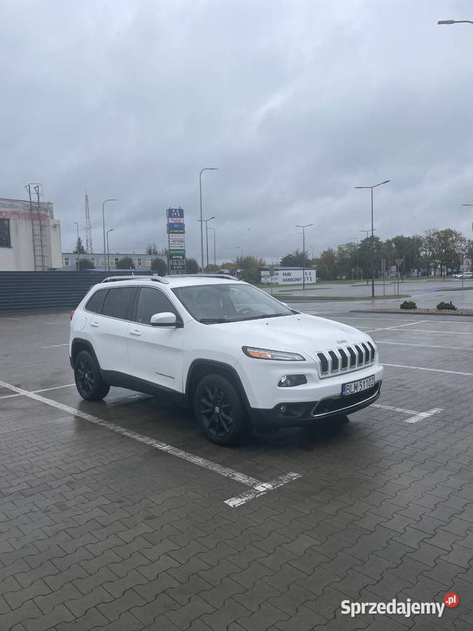 Jeep Cherokee 4x4 LPG hak Cherokee podlaskie Łomża