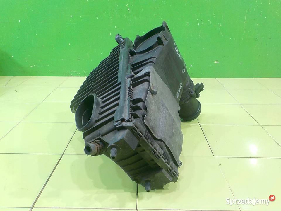 AUDI Q7 4L SLINE 30 TDI 06r 5D obudowa filtra