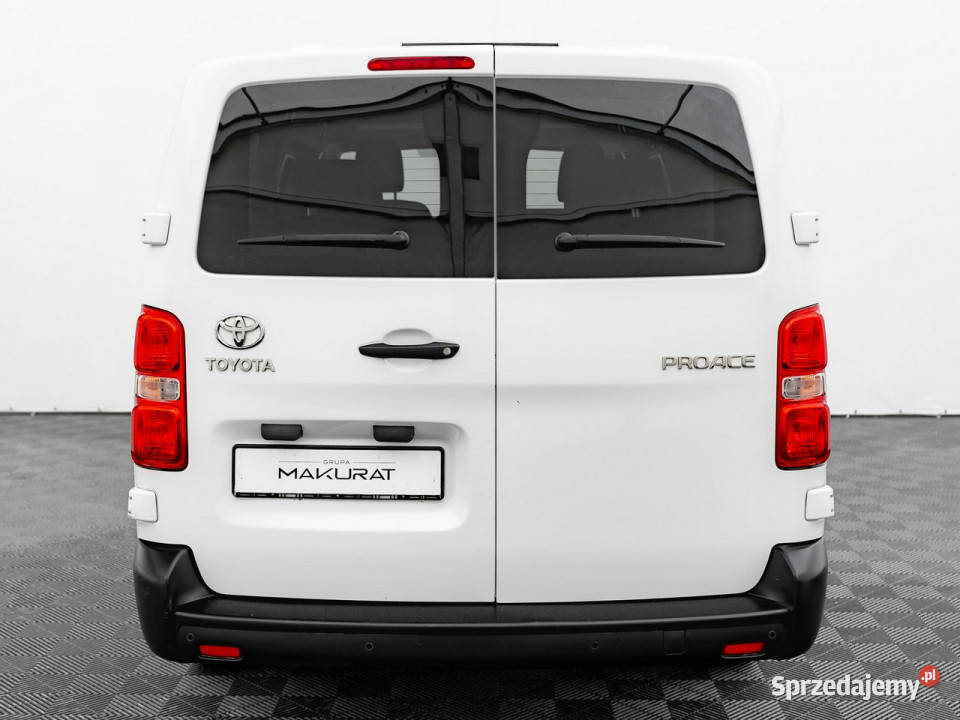 Toyota ProAce WD1232SKombi 20 D4D Long 9os Czcof manualna sprzedam