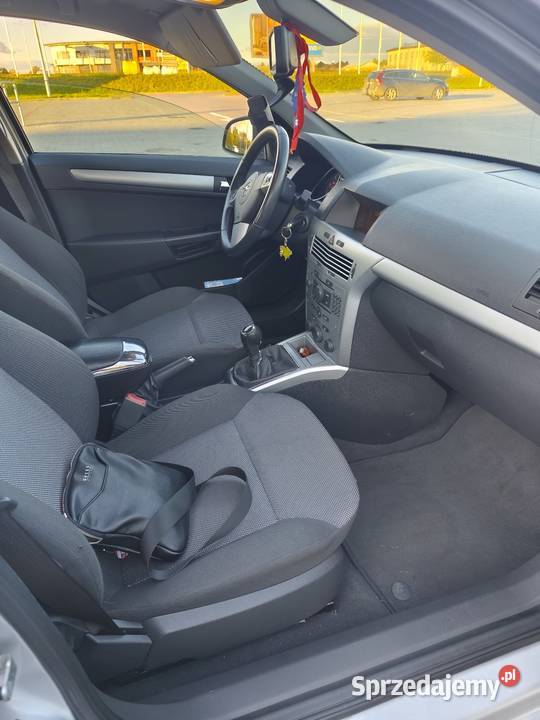 Sprzedam Opel Astra H 2009 lift 1700cm3 Astra