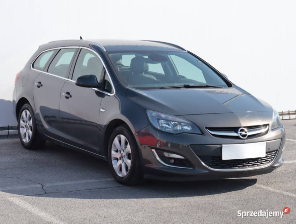 Opel Astra 17 CDTI tempomat