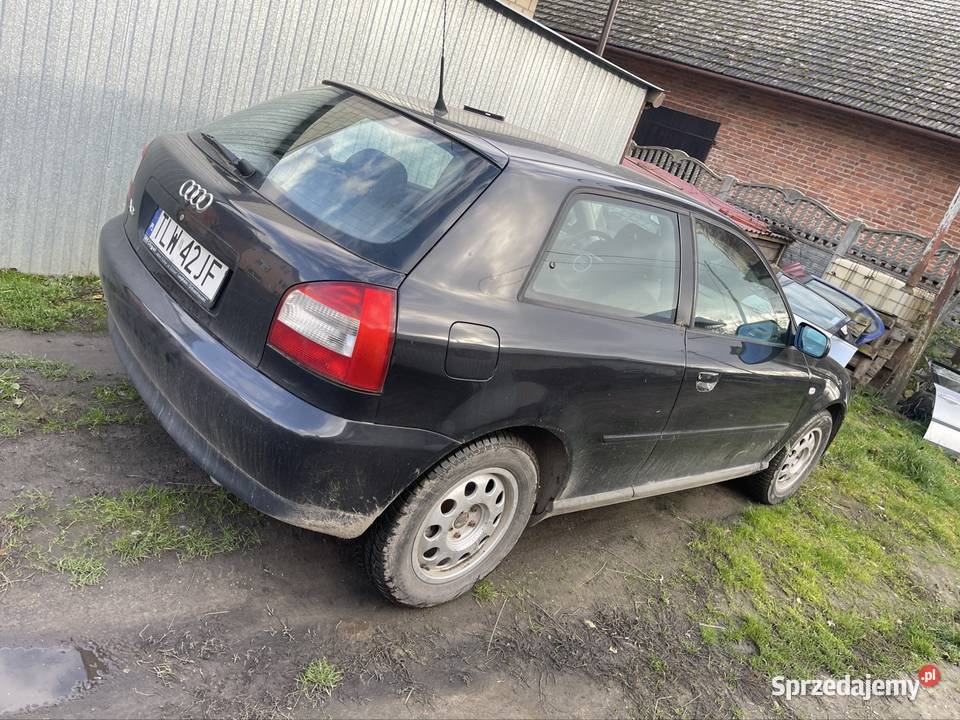 Audi a3 8l 16 benzyna czarny Markowa