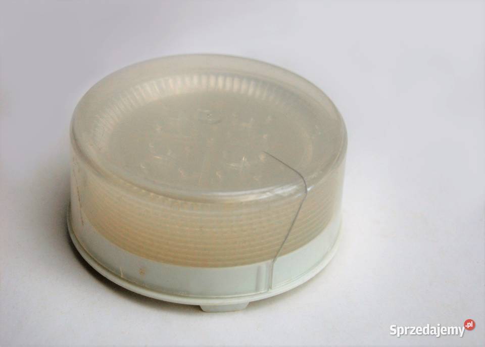 Talerzyki plastikowe w pudełku komplet PRL przezroczysty