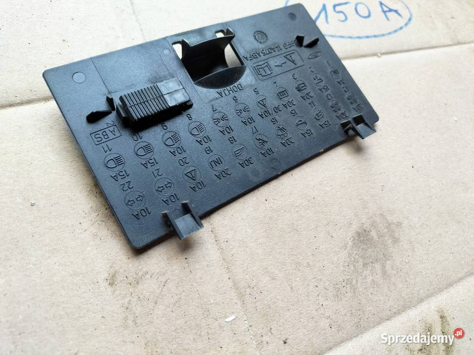 FORD FIESTA MK3 OSŁONA KLAPKA SKRZYNKI lubelskie Kamień-Kolonia sprzedam
