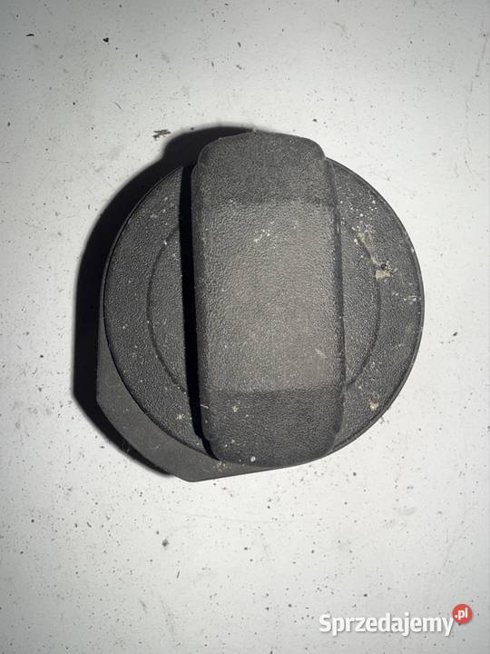 Korek wlewu paliwa VW Passat B5 Polo 6N