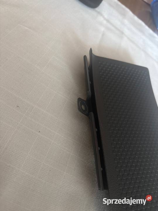 VW Jetta 5C Footrest Foot Rest Trim Cover osobowe