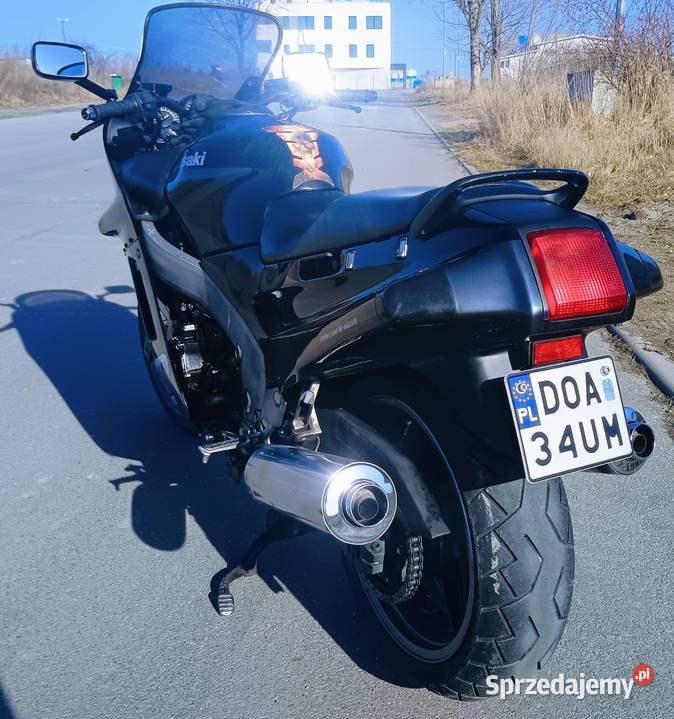 Kawasaki ZZR 1100 niski przebieg druga na części Środa Śląska
