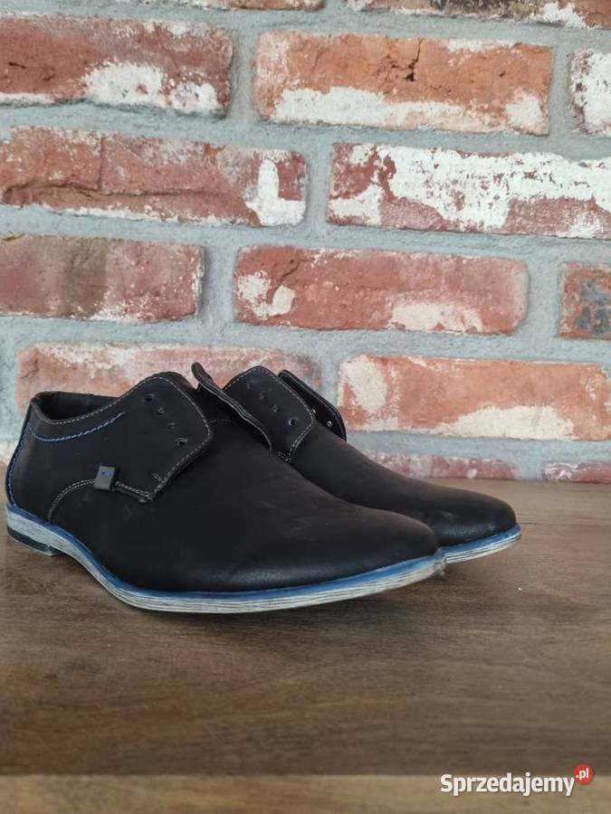 Czarne półbuty Haver Warszawa