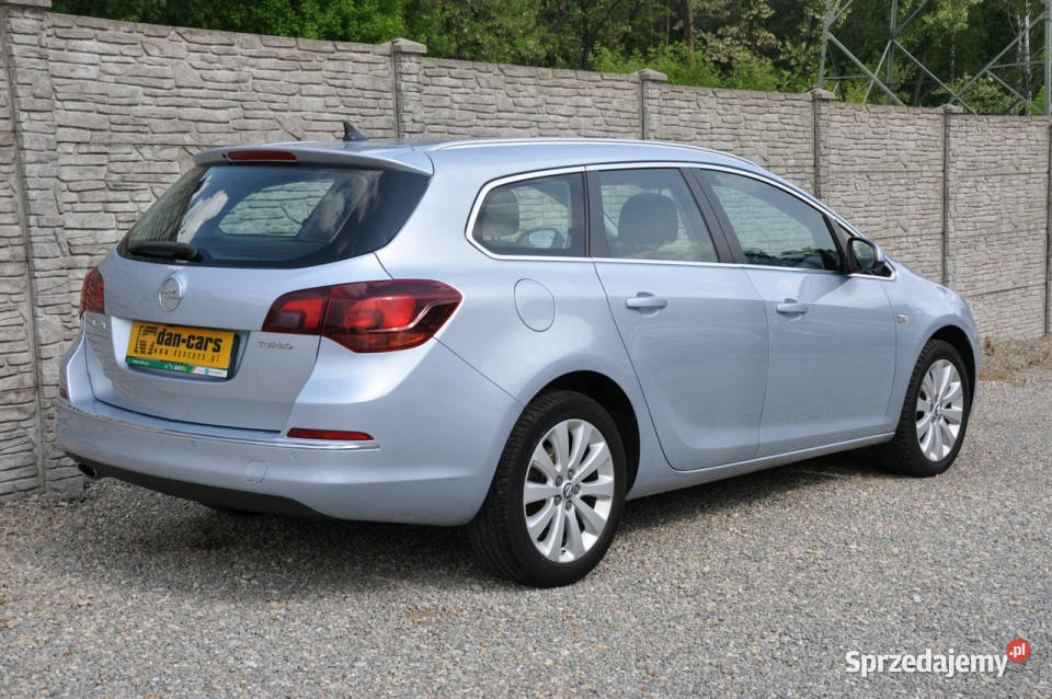Opel Astra 14 Turbo 140 Cosmo Navi Kamera śląskie