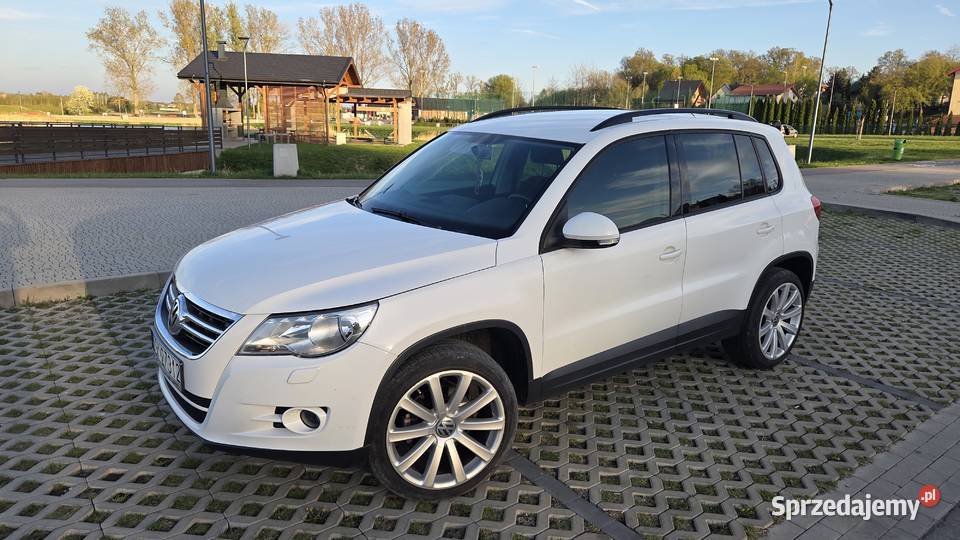 Volkswagen Tiguan I 20 VW iguan 2010r Biały