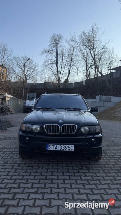 BMW X5 44i uszkodzony