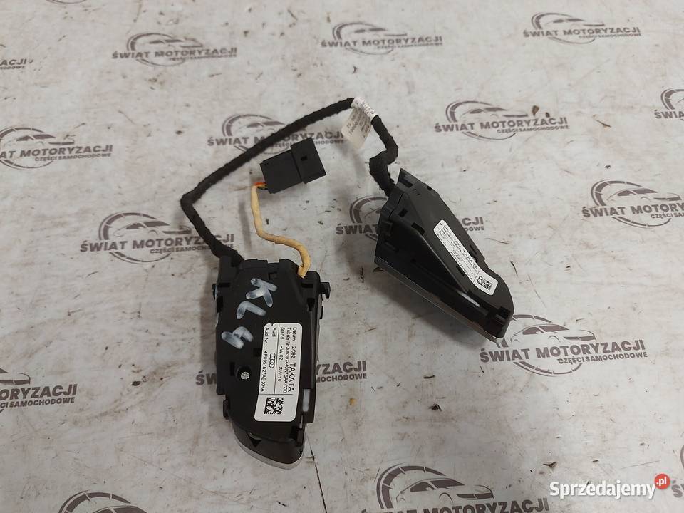 AUDI A5 8T przełączniki kierownicy 4E0951527AE osobowe