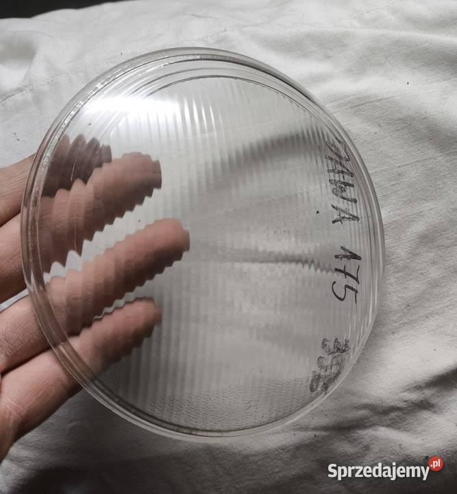 Szkło lampy przedniej prawdopodobnie z motocykla Wolbrom