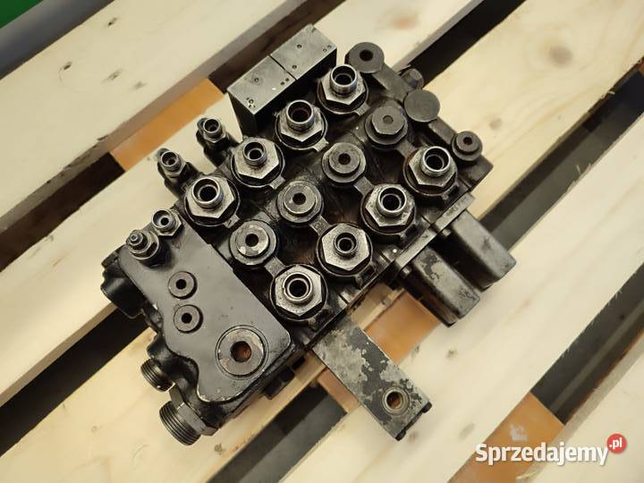 Rozdzielacz hydrauliczny HDS34 Deutzfahr 357 sprzedam