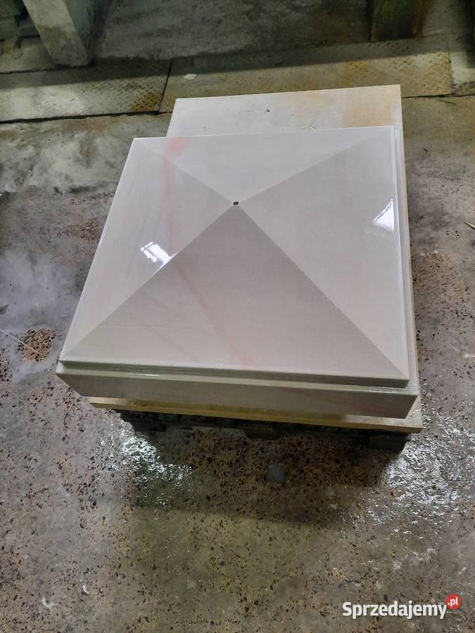 Dzaszki nakrywy z piaskowca Miedzna Drewniana sprzedam