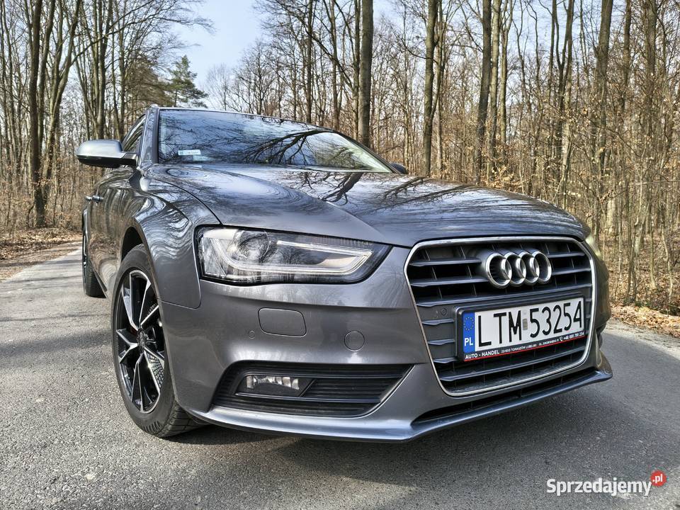 Audi A4 B8 20 TDi Avant PoLift 2013r Xenon 200cm3 Tomaszów Lubelski
