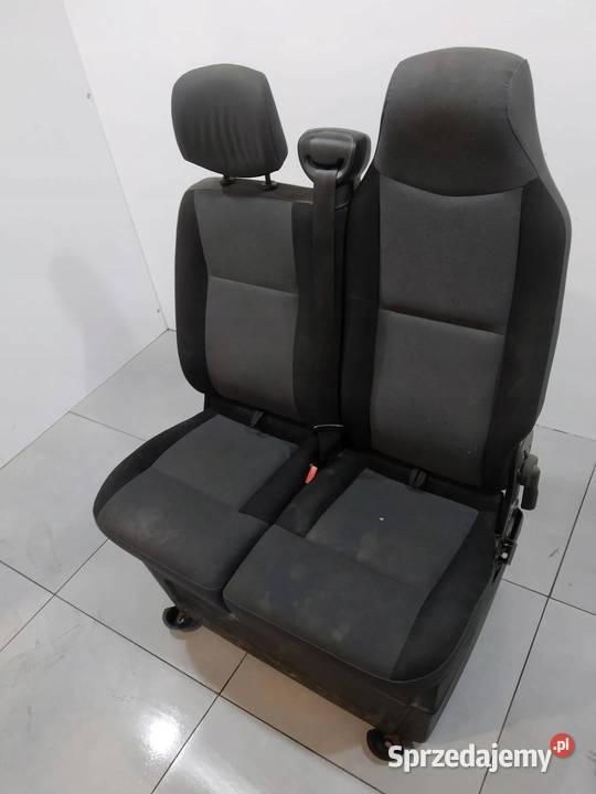 FOTELE PRAWY PASAŻERA KANAPA EU Renault Master