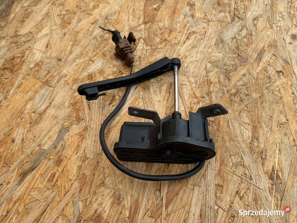 Silniczek wycieraczeki lampy przód prawy Volvo osobowe Międzychód