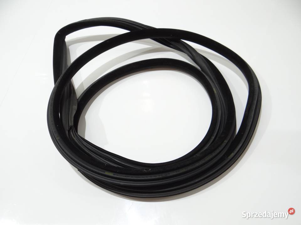 USZCZELKA DRZWI LEWA BMW E92 7119091 sprzedam